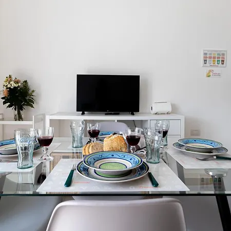 Italianway Comfort - Watt 8 Апартаменты